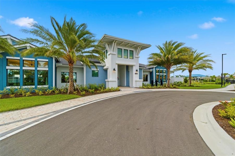 Image 47 of a home in .