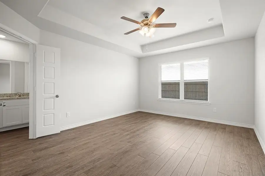 Spacious, unfurnished interior of a new home in Rocky Creek Crossing, Fort Worth (Image 23). Spacious, unfurnished interior of a new home in Rocky Creek Crossing, Fort Worth (Image 23).
