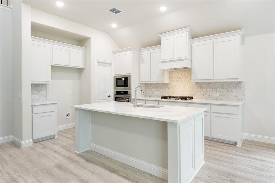 Furnished interior view inside a new home in Star Ranch, Godley (Image 8).