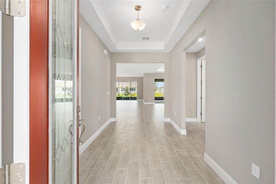 Spacious, unfurnished interior of a new home in , Ocala (Image 17).