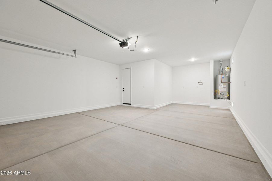 46-web-or-mls-W Buist Ave-S1001-046