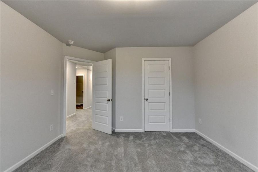 Spacious, unfurnished interior of a new home in Westgate Enclave, Loganville (Image 36).