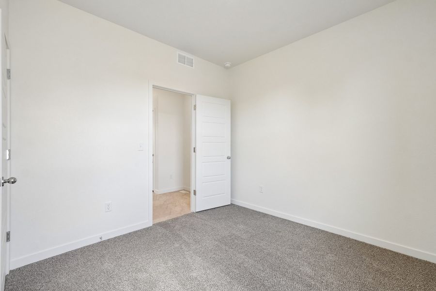 Spacious, unfurnished interior of a new home in Hudson Hills, Hudson (Image 35). Spacious, unfurnished interior of a new home in Hudson Hills, Hudson (Image 35).