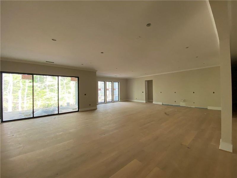 Image 85 of a home in .