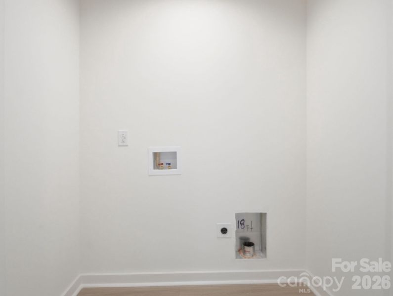 Spacious, unfurnished interior of a new home in , Charlotte (Image 27).