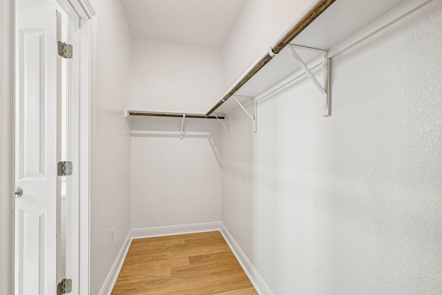 Spacious, unfurnished interior of a new home in Sage Hollow, Kyle (Image 17).