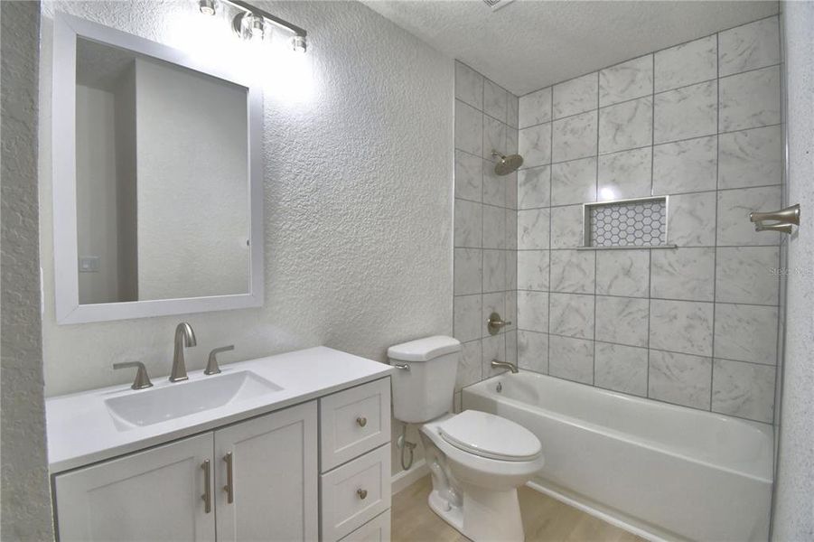 Furnished interior view inside a new home in , Avon Park (Image 11).