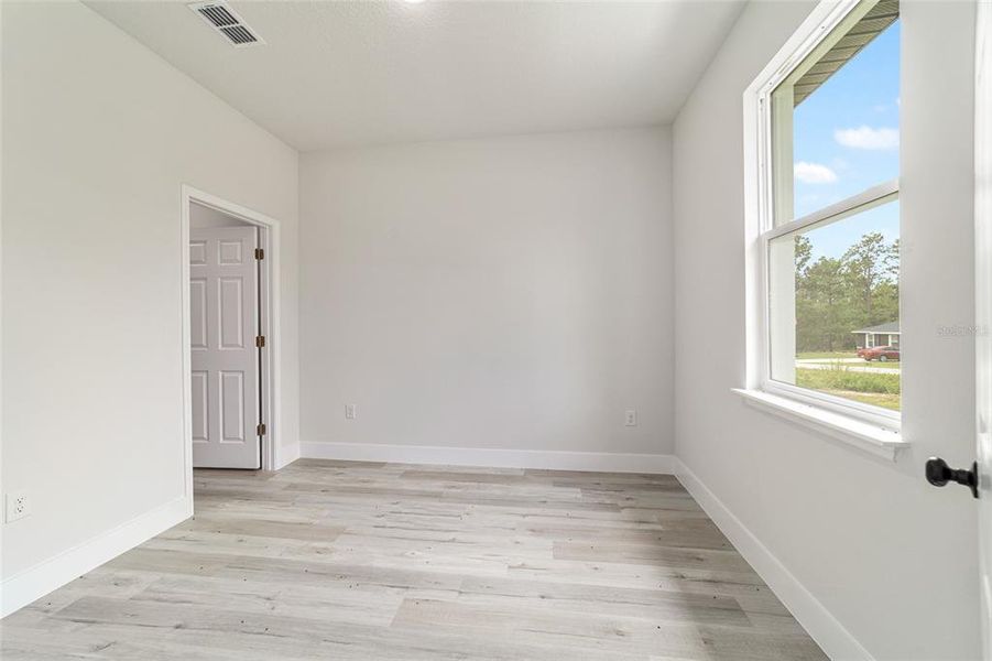 Spacious, unfurnished interior of a new home in , Dunnellon (Image 34). Spacious, unfurnished interior of a new home in , Dunnellon (Image 34).