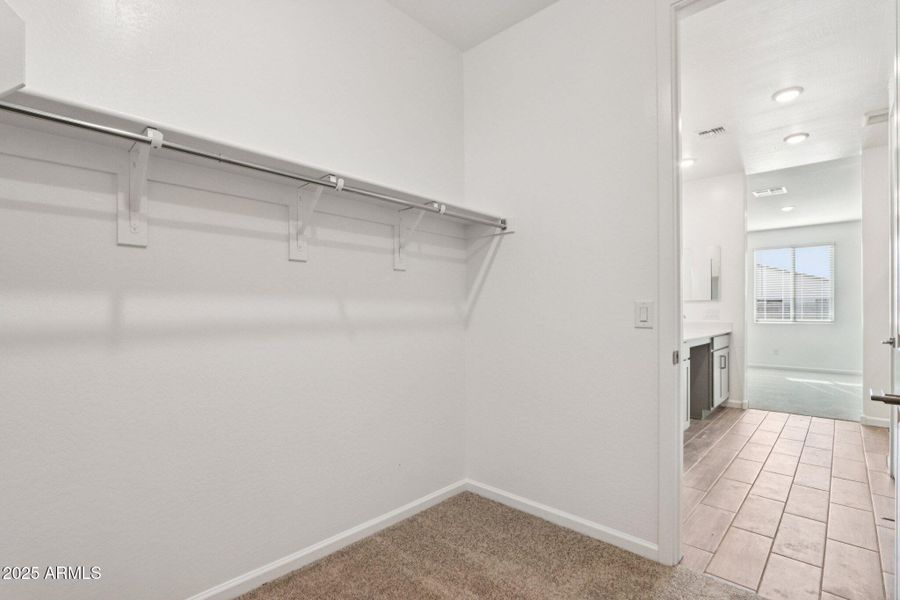 28-web-or-mls-W Camden Ave-S0711-028