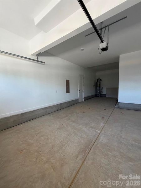 Spacious, unfurnished interior of a new home in The River District – Excursion Collection, Charlotte (Image 9).