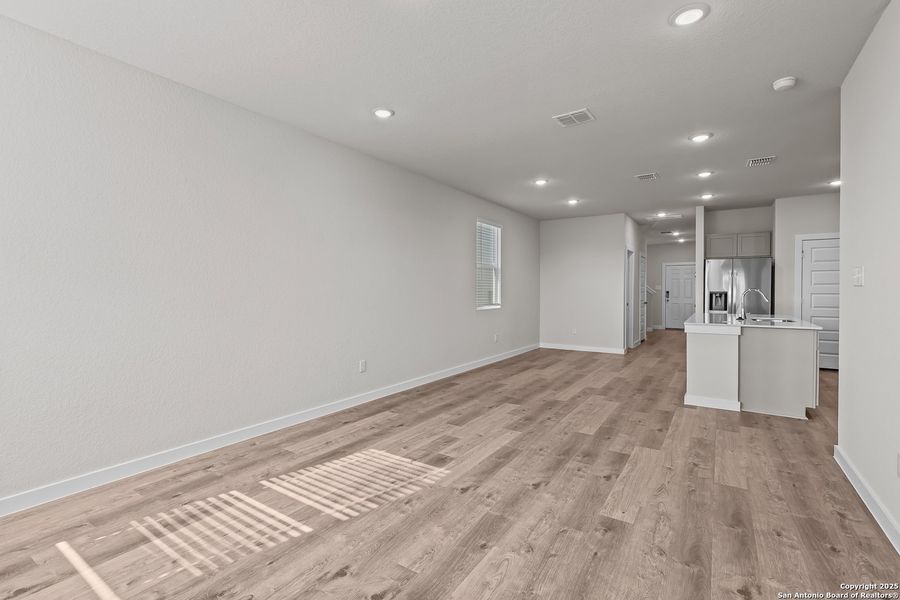 Spacious, unfurnished interior of a new home in Applewhite Meadows, San Antonio (Image 21). Spacious, unfurnished interior of a new home in Applewhite Meadows, San Antonio (Image 21).
