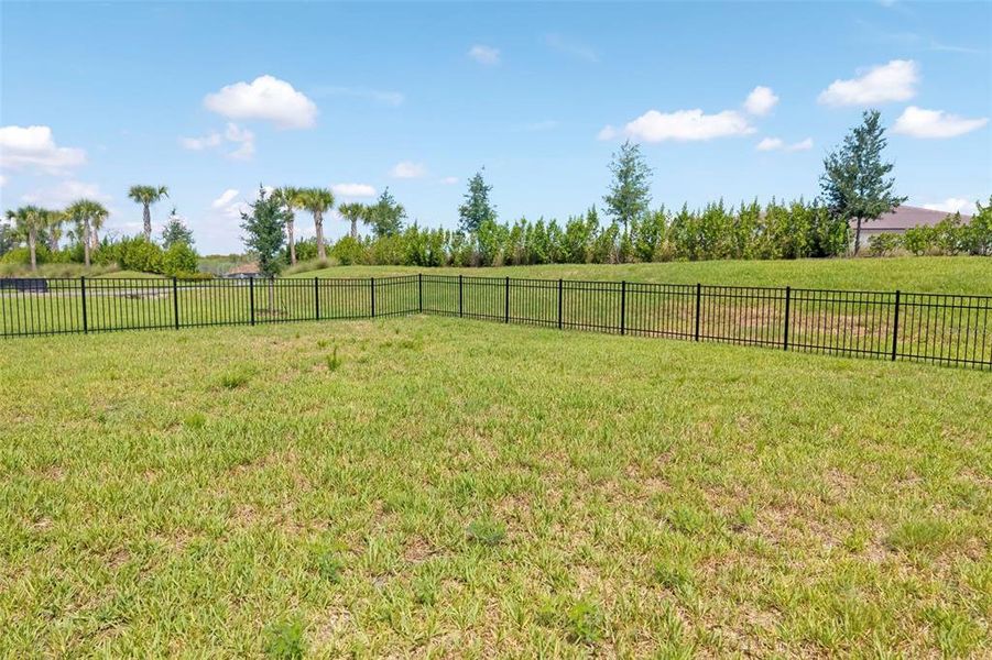 Natural landscape and outdoor views near Star Farms at Lakewood Ranch in Bradenton (Image 50). Natural landscape and outdoor views near Star Farms at Lakewood Ranch in Bradenton (Image 50).