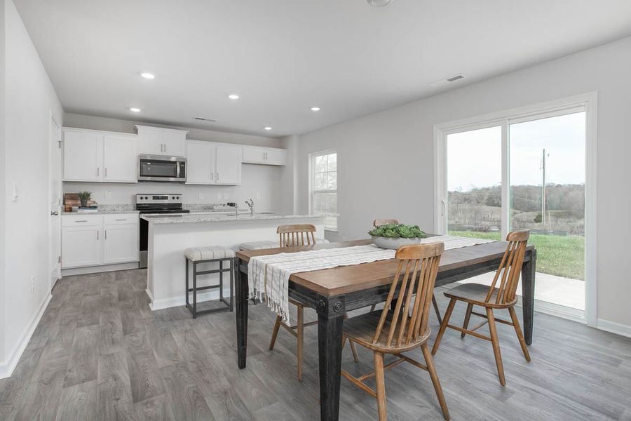 Representative furnished interior of a home built from the PENWELL by D.R. Horton in Raven Ridge, Lexington (Image 11). Representative furnished interior of a home built from the PENWELL by D.R. Horton in Raven Ridge, Lexington (Image 11).