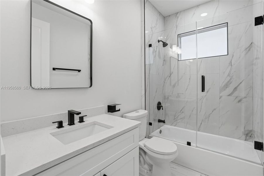 Furnished interior view inside a new home in , Lehigh Acres (Image 8).