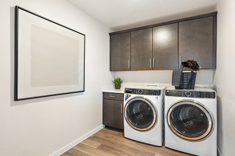 Moonstone-DEN-Laundry