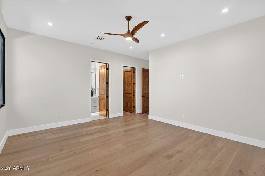 73-web-or-mls-33- E Charter Oak Rd