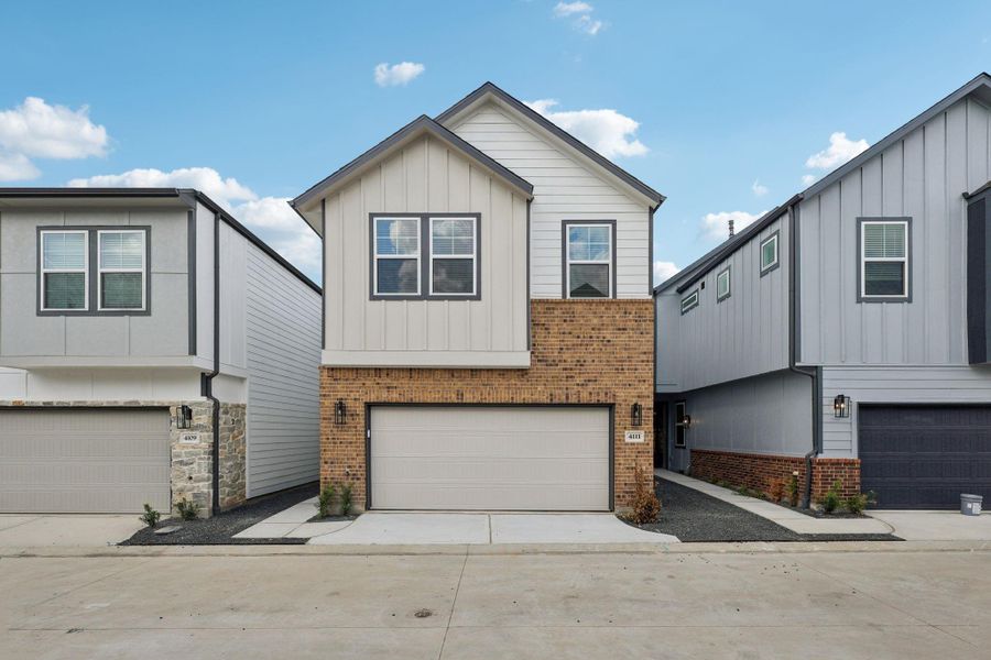 Photo is not of the actual home, but is an inspirational photo of builder’s model home and may depict options, furnishings, and/or decorator features that are not included Photo is not of the actual home, but is an inspirational photo of builder’s model home and may depict options, furnishings, and/or decorator features that are not included