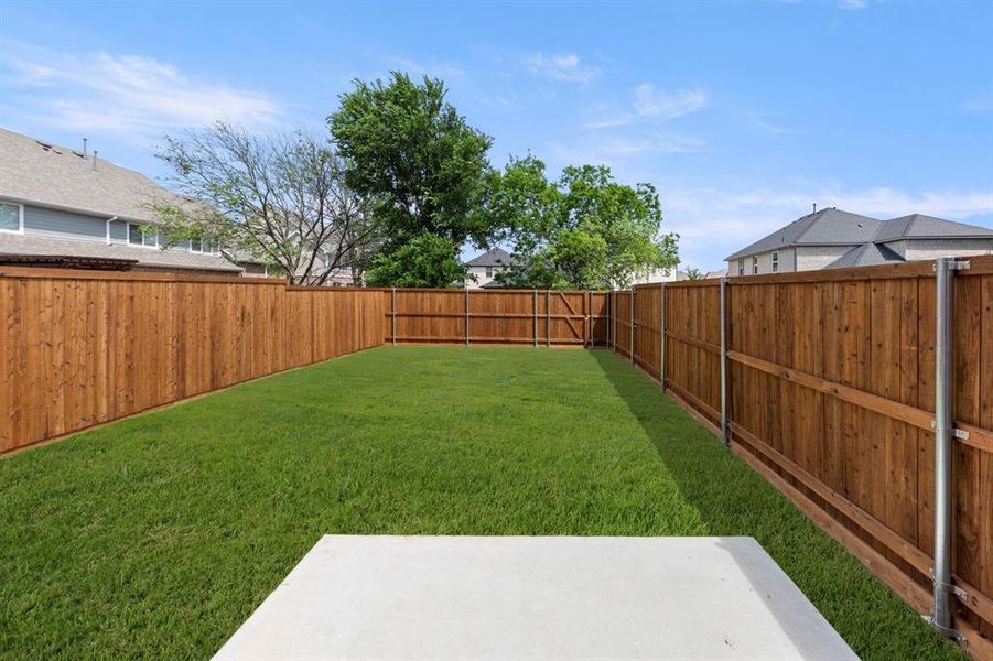 27. 713 Prosper - Patio 27. 713 Prosper - Patio