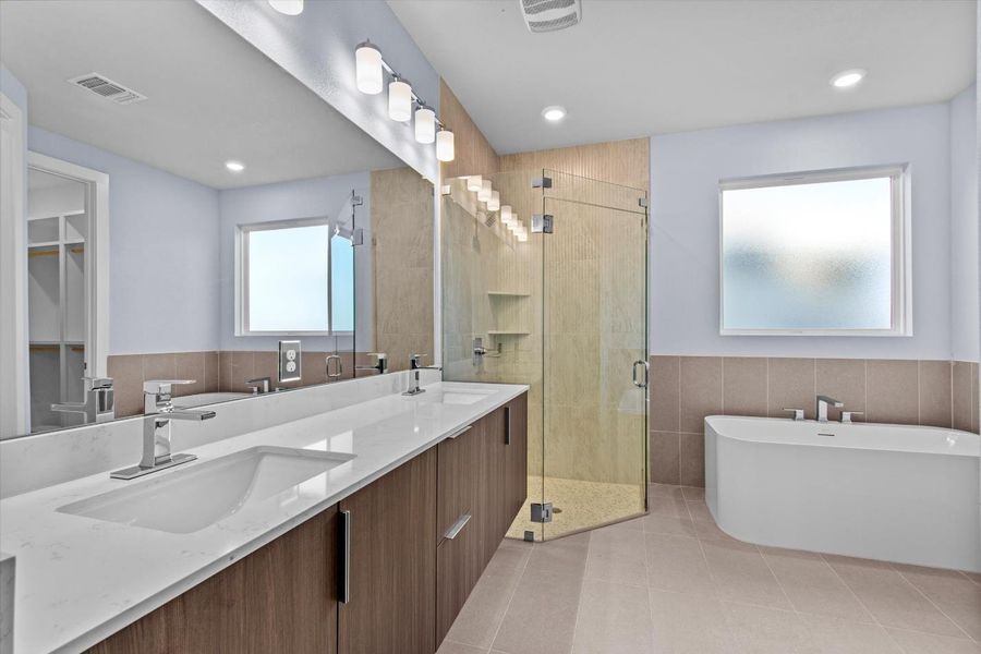 Furnished interior view inside a new home in , Round Rock (Image 14).