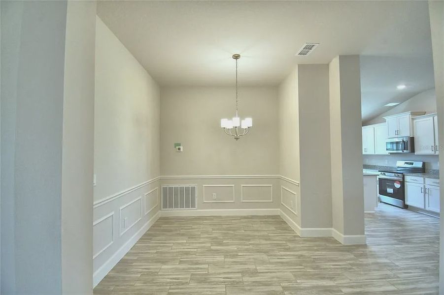 Spacious, unfurnished interior of a new home in Lake Juliana Estates, Auburndale (Image 16).