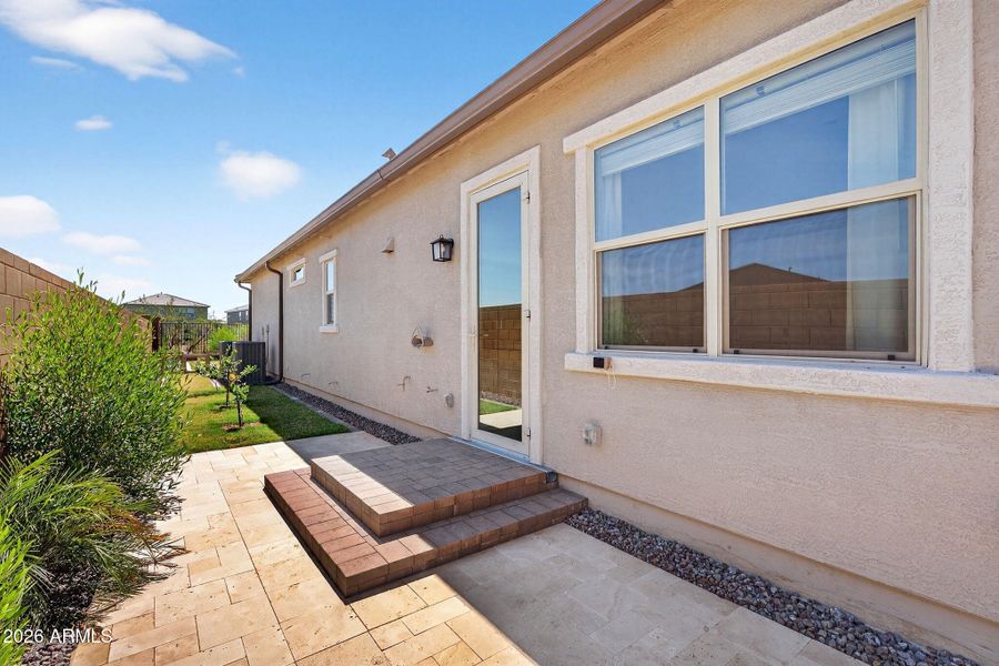 60-web-or-mls-086E Terrel St 60-web-or-mls-086E Terrel St