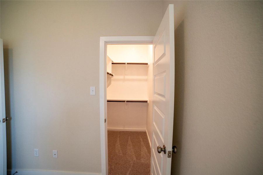 Spacious, unfurnished interior of a new home in , Brenham (Image 22).