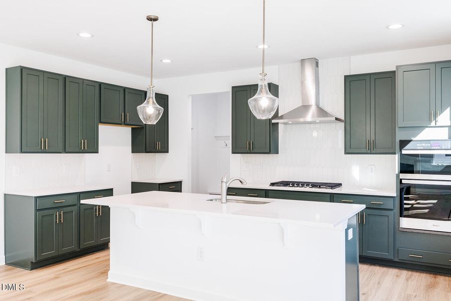 Mag SF-Lot 170-Lassen_QMI (5) Mag SF-Lot 170-Lassen_QMI (5)