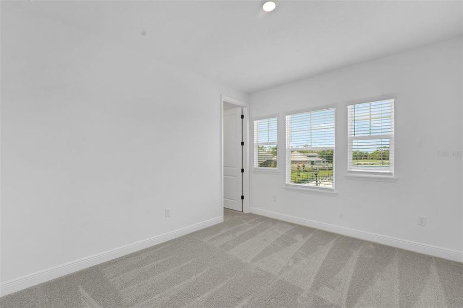 Spacious, unfurnished interior of a new home in Palms at Windermere, Windermere (Image 34).