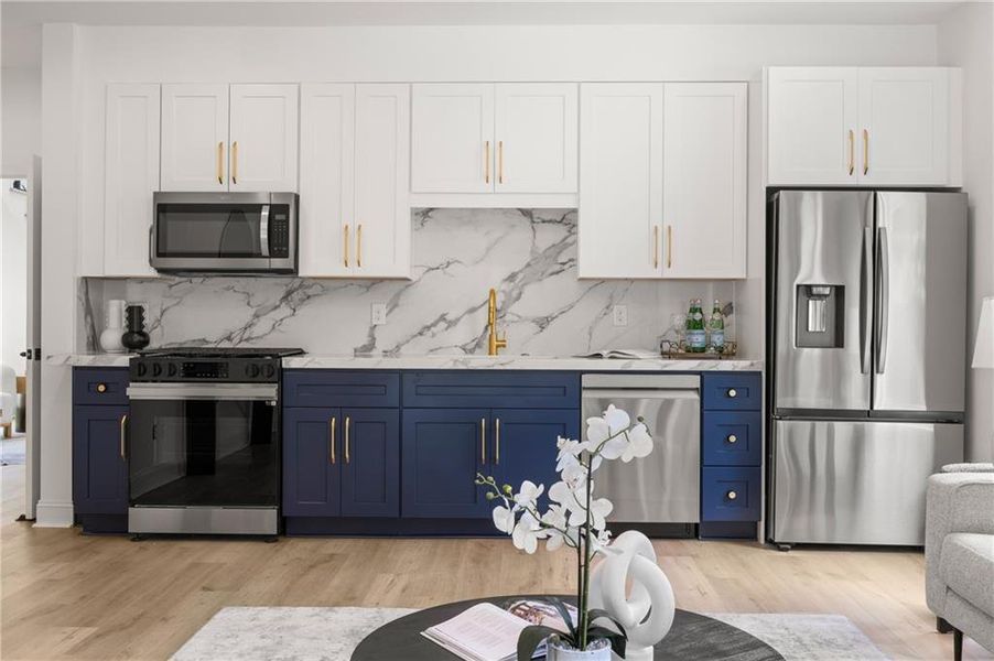 Furnished interior view inside a new home in , Atlanta (Image 52). Furnished interior view inside a new home in , Atlanta (Image 52).