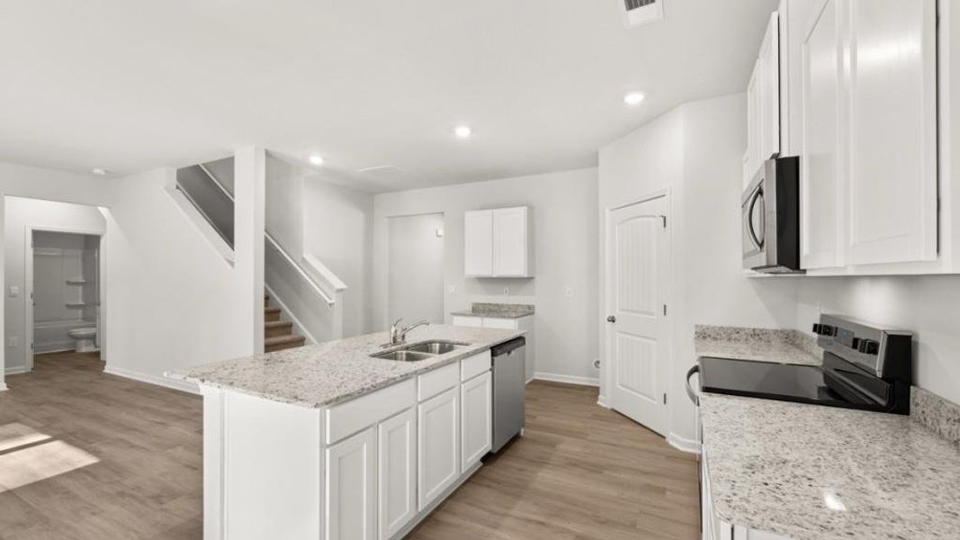 Furnished interior view inside a new home in Oconee Overlook, Gainesville (Image 9).