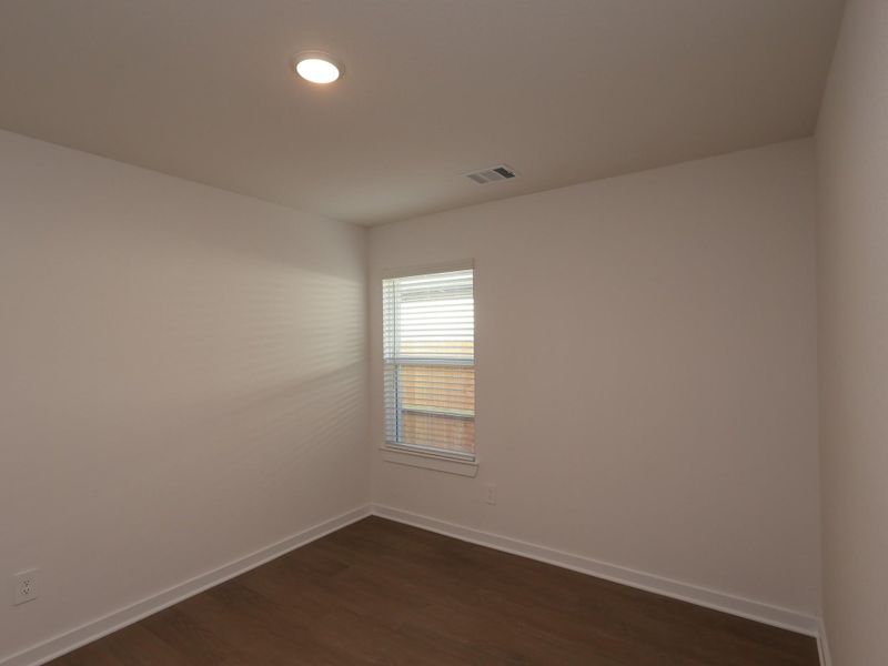 Spacious, unfurnished interior of a new home in Wildrye, Waller (Image 12).