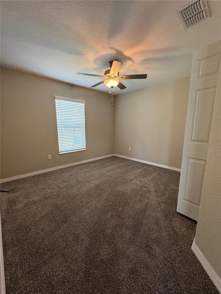 Spacious, unfurnished interior of a new home in , Ocala (Image 11).