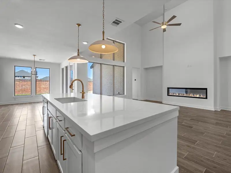 Representative image.  Features, specifications, selections and colors may vary.