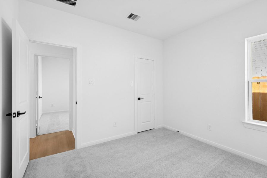 Spacious, unfurnished interior of a new home in Jubilee, Hockley (Image 27).