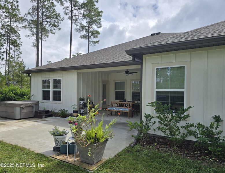 Exterior details and patio area of a home in , Hilliard (Image 20).
