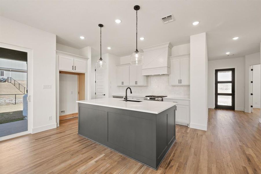 Furnished interior view inside a new home in Rocky Top Ranch, Reno (Image 8).