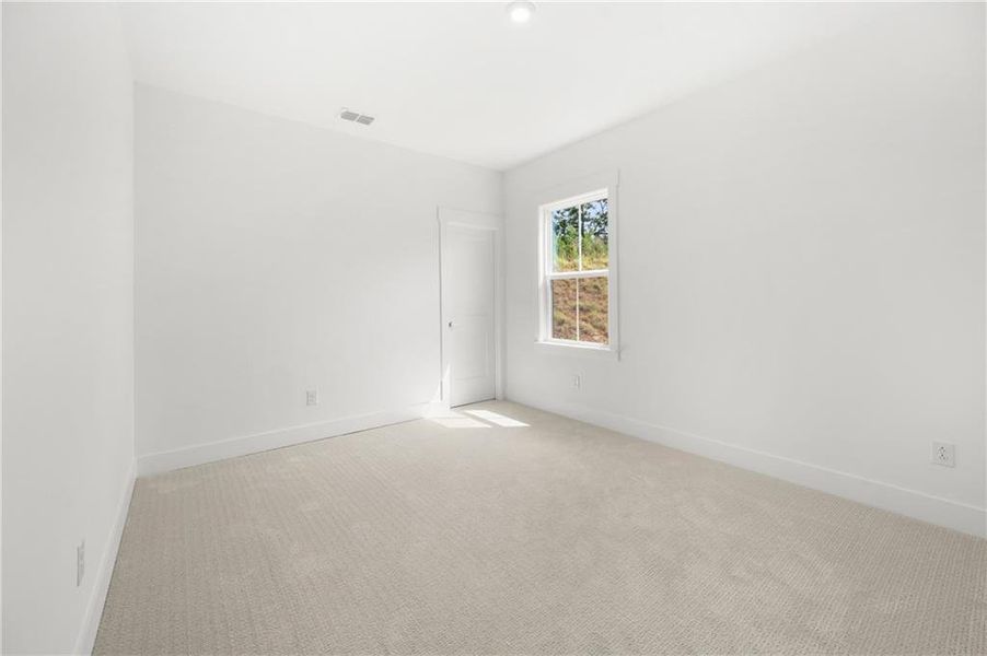 Spacious, unfurnished interior of a new home in Sterling Pointe, Cumming (Image 53). Spacious, unfurnished interior of a new home in Sterling Pointe, Cumming (Image 53).