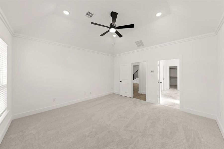 15. 5701 Burford - Primary (2)