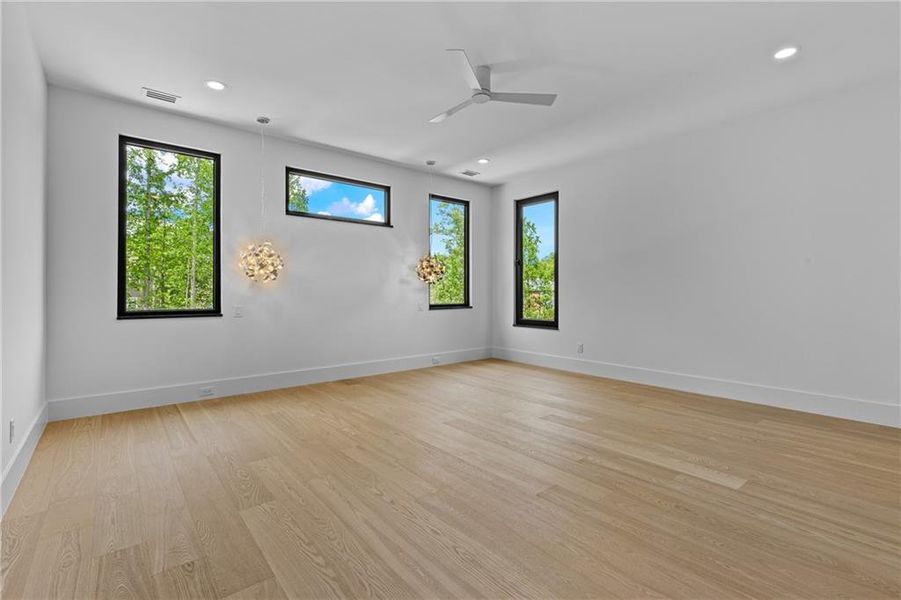 Spacious, unfurnished interior of a new home in , Sugar Hill (Image 84).