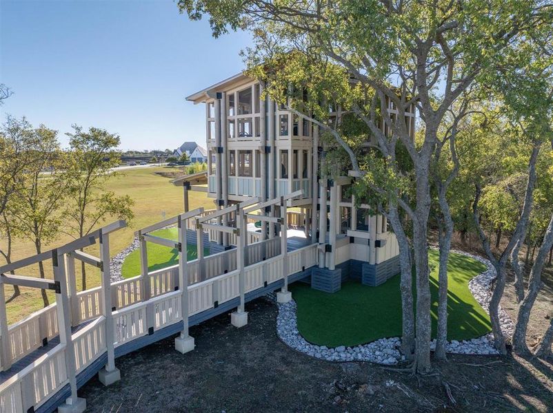 Exterior details and patio area of a home in Sandbrock Ranch, Aubrey (Image 26).