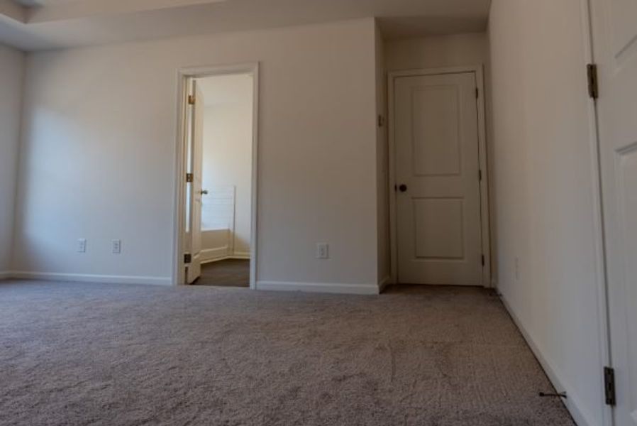 Representative unfurnished interior of a home built from the Laurel by Piedmont Residential in Meadowyn, Cartersville (Image 33).