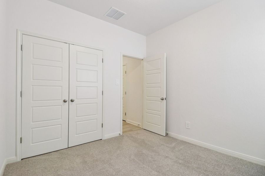 Spacious, unfurnished interior of a new home in Legendary Trails - Premier Series, Cibolo (Image 19). Spacious, unfurnished interior of a new home in Legendary Trails - Premier Series, Cibolo (Image 19).