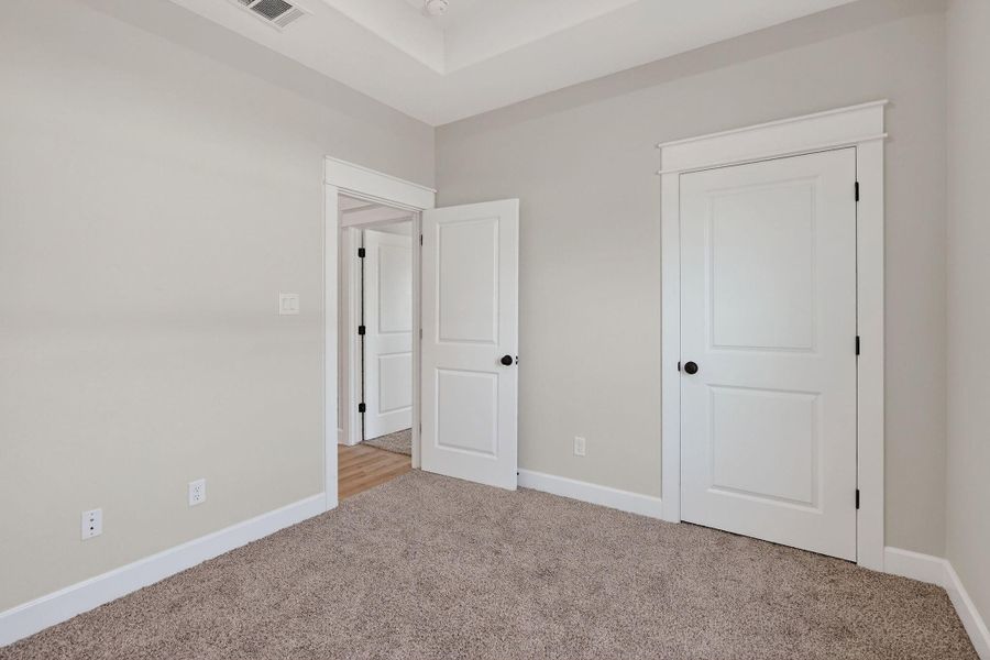 Spacious, unfurnished interior of a new home in , Snook (Image 26).