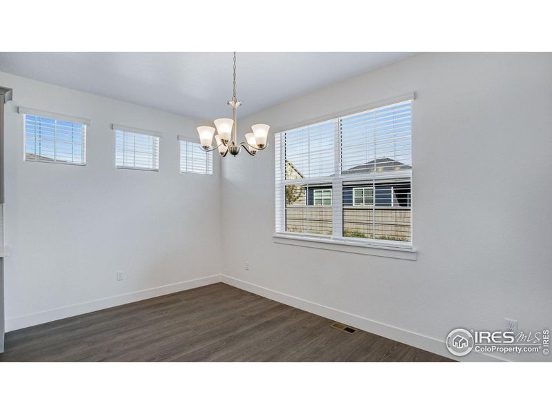 Spacious, unfurnished interior of a new home in Vantage, Berthoud (Image 14).