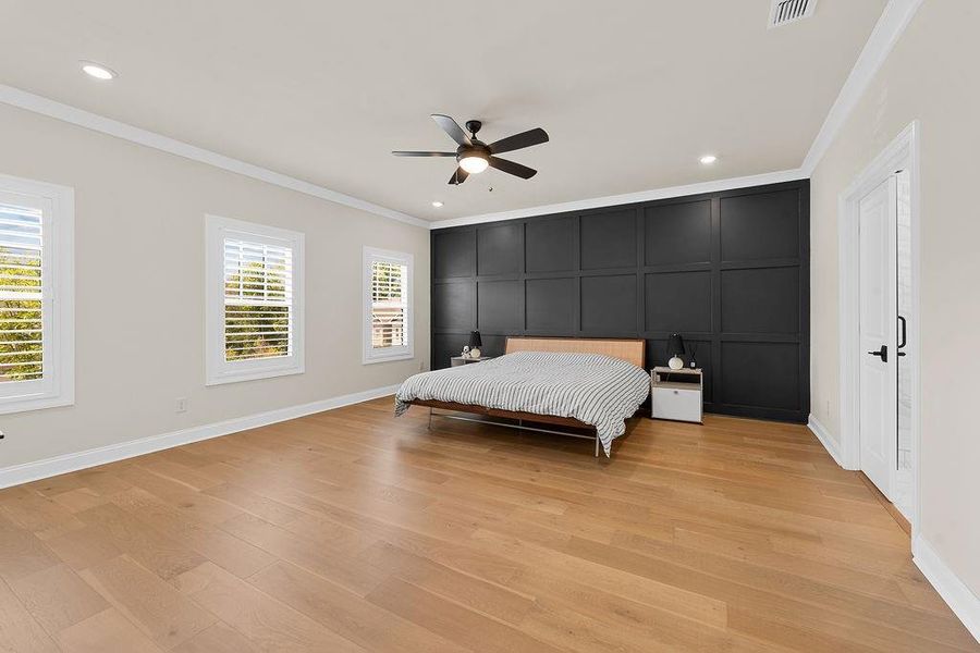 Furnished interior view inside a new home in , Alpharetta (Image 9).