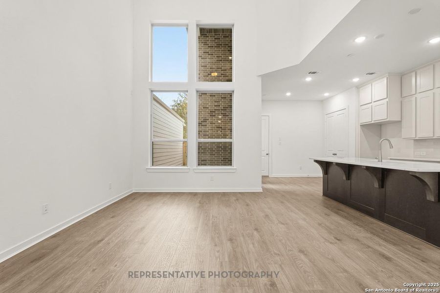 Spacious, unfurnished interior of a new home in Davis Ranch: 45ft. lots, San Antonio (Image 22).