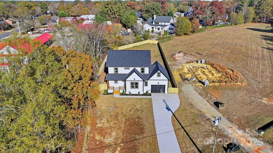 Image 39 of a home in .