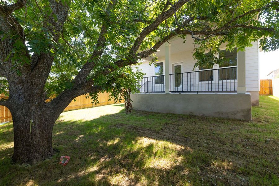 Exterior details and patio area of a home in Sonterra - Cool Water, Jarrell (Image 20).