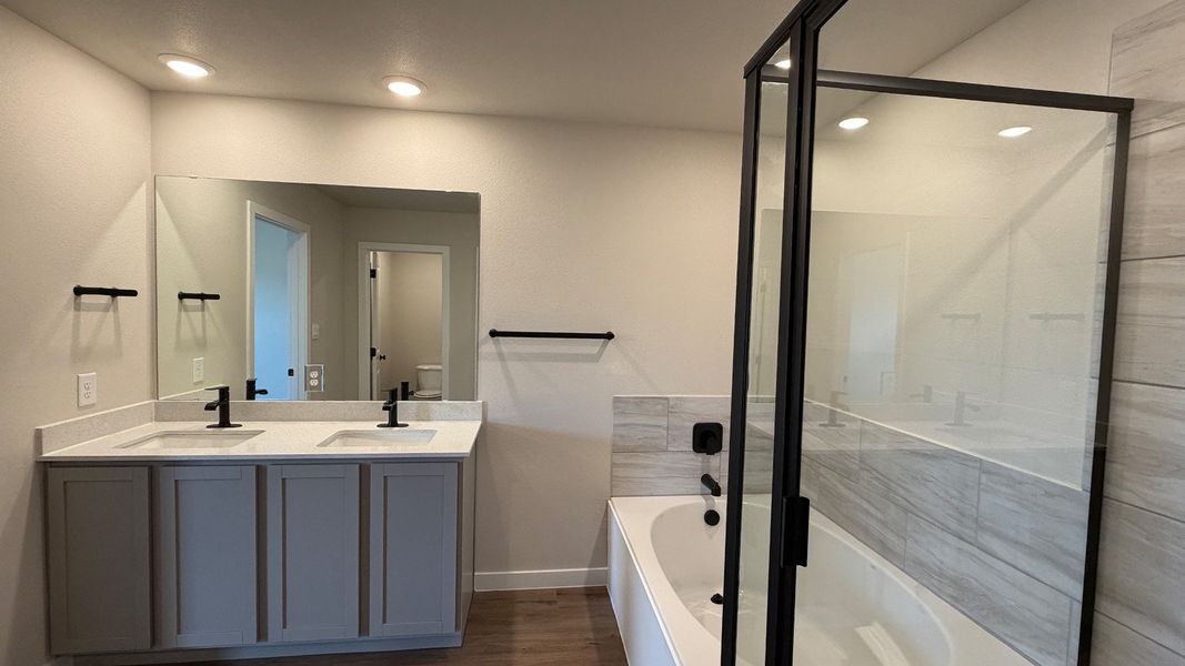 Furnished interior view inside a new home in The Lakes Northwest, Corpus Christi (Image 12).