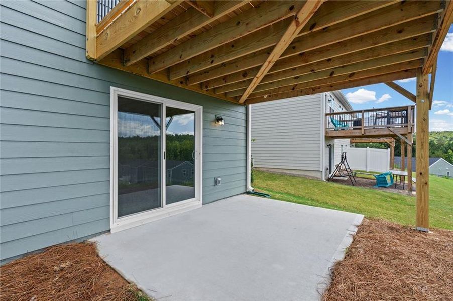 Exterior details and patio area of a home in Villas at Gold Creek, Dawsonville (Image 28).